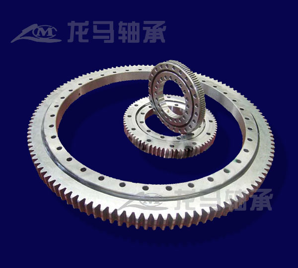 回轉(zhuǎn)支承軸承設(shè)計(jì)和制造選擇材料的基本原則 回轉(zhuǎn)支承軸承設(shè)計(jì)和制造選擇材料的基本原則